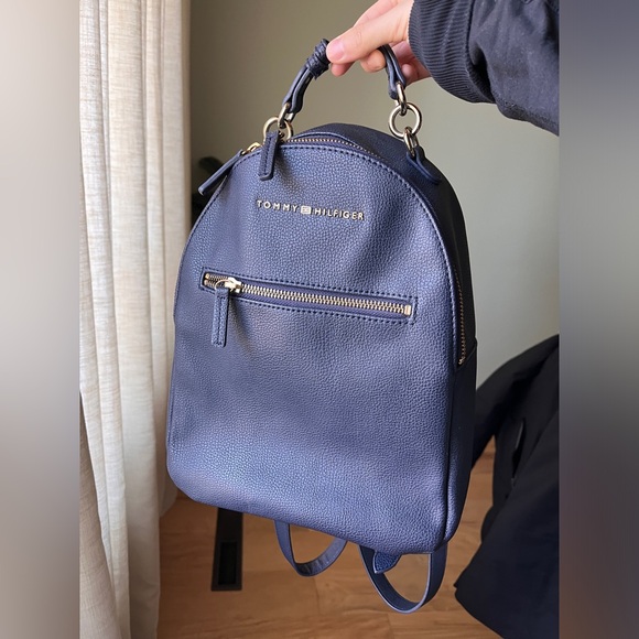 Tommy Hilfiger mini backpack - Picture 1 of 5